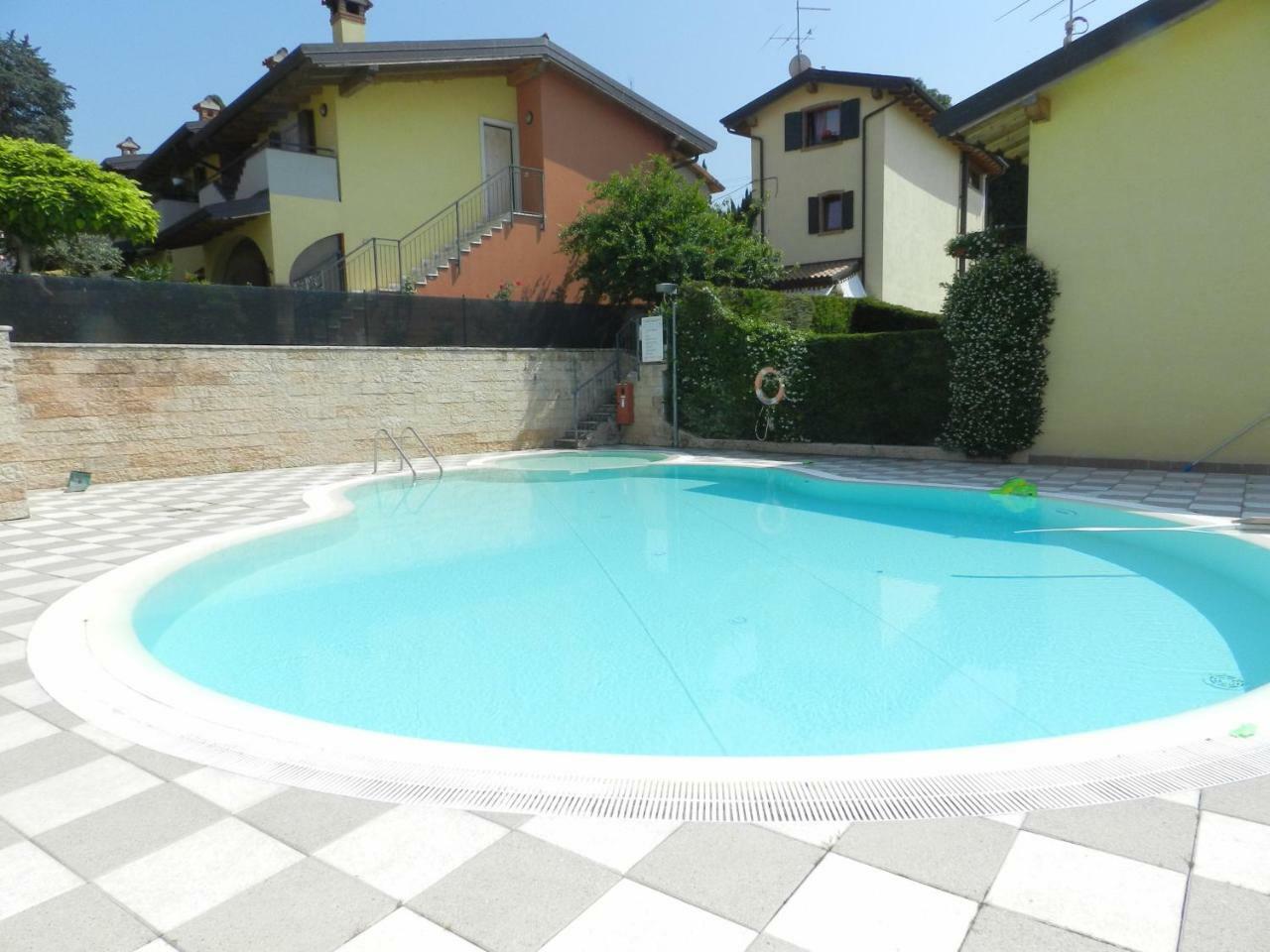 Apartment L'Archetto And Villetta Gruber - Regarda Travel Lazise Exterior foto